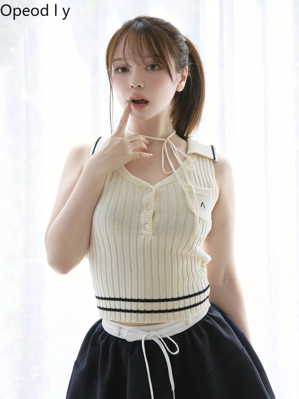Japanese Sweet Lapel Twist V-n - Suspender Tank Top recensie en prijs